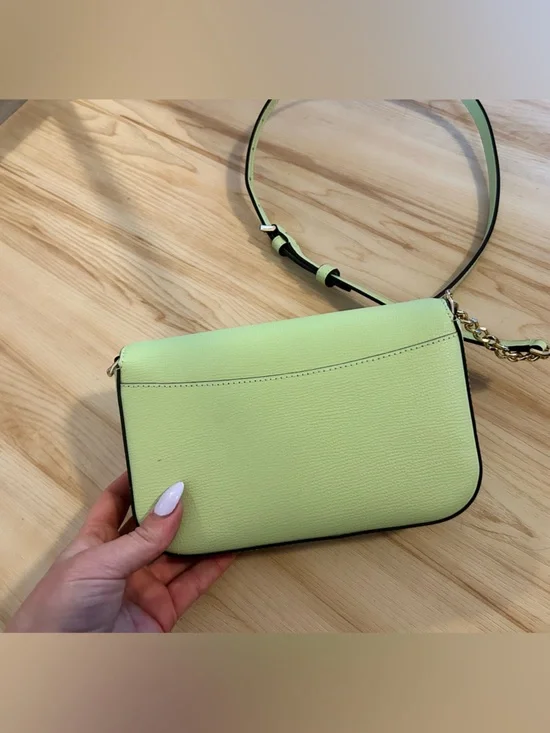 🍏🍐🍋‍🟩💚 Kate Spade spring green crossbody bag - Picture 3 of 8